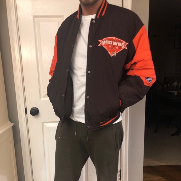Browns football logo 7 jacket size medium - Picture 1 of 2